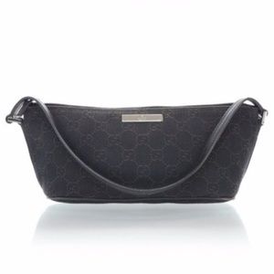 Auth. Gucci Black Monogram pochette